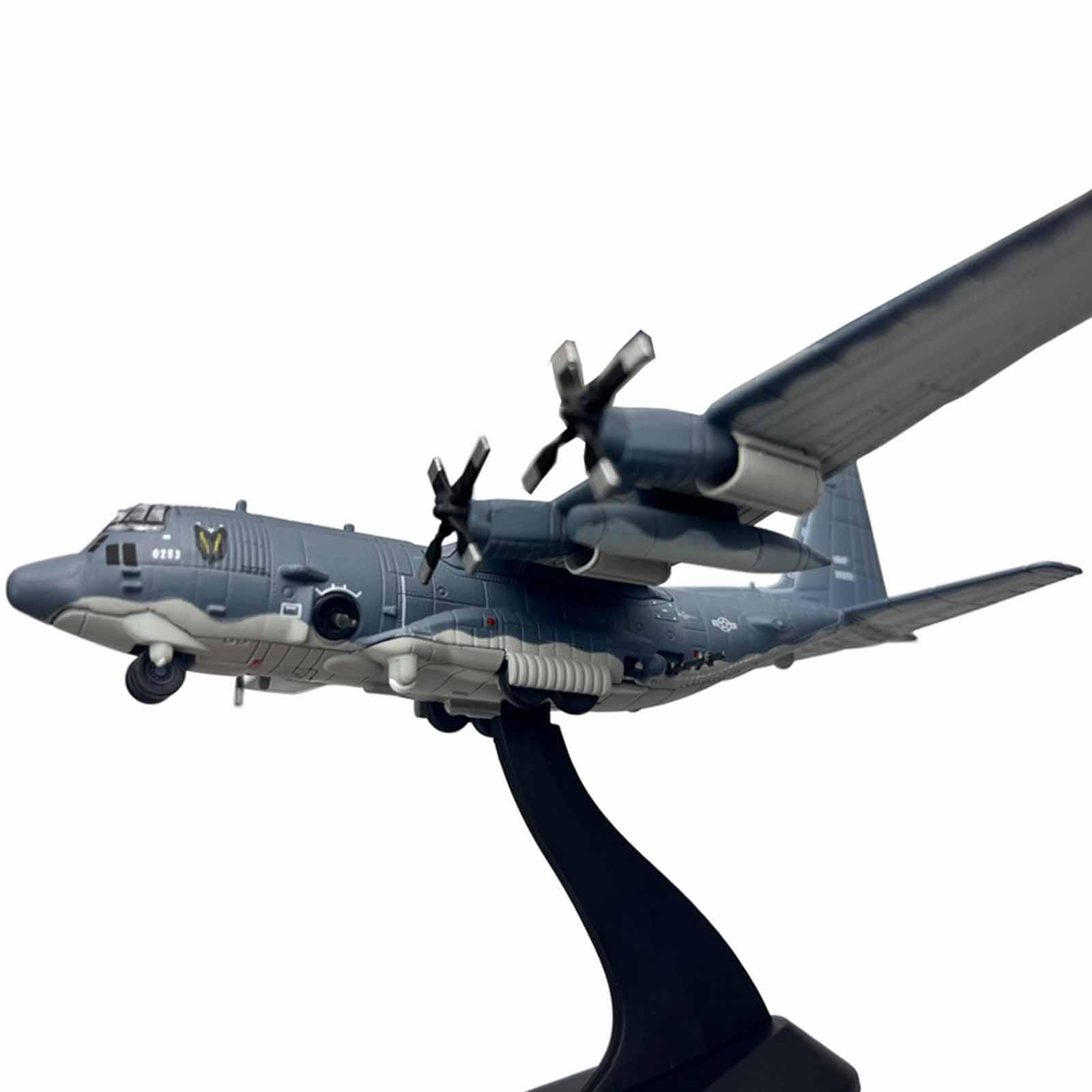 نموذج طائرة مقاتلة 130U مصبوبة - مراجعة Model Airplane Plastic وسعره