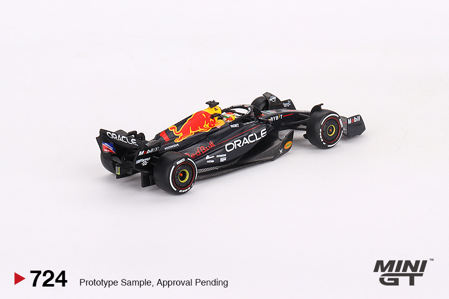 مينيجي تي 1:64 أوراكل ريد بول  - مراجعة Die Cast Car 1 64 وسعره