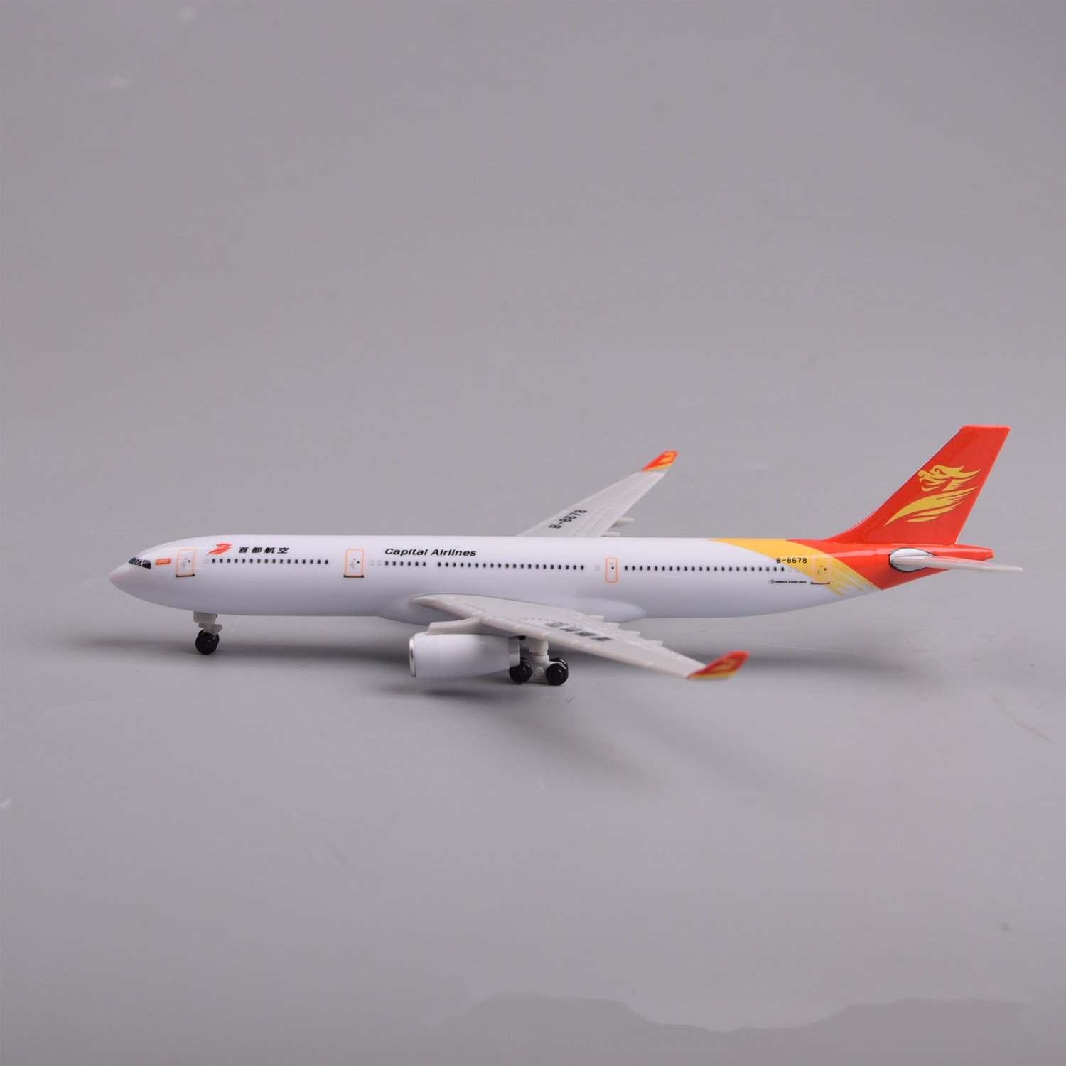 طائرة A330 من شركة كابيتال إير - مراجعة Model Airplane Plastic وسعره